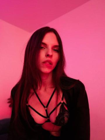 Камилла Горячие объятия фото 3